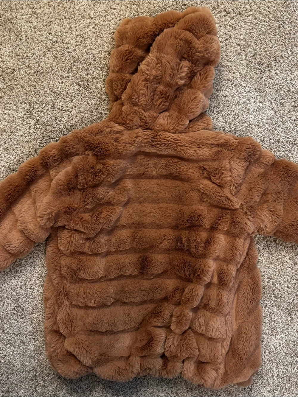 AMERICAN WIDGEON Faux Fur Hooded Jacket. Size 7.